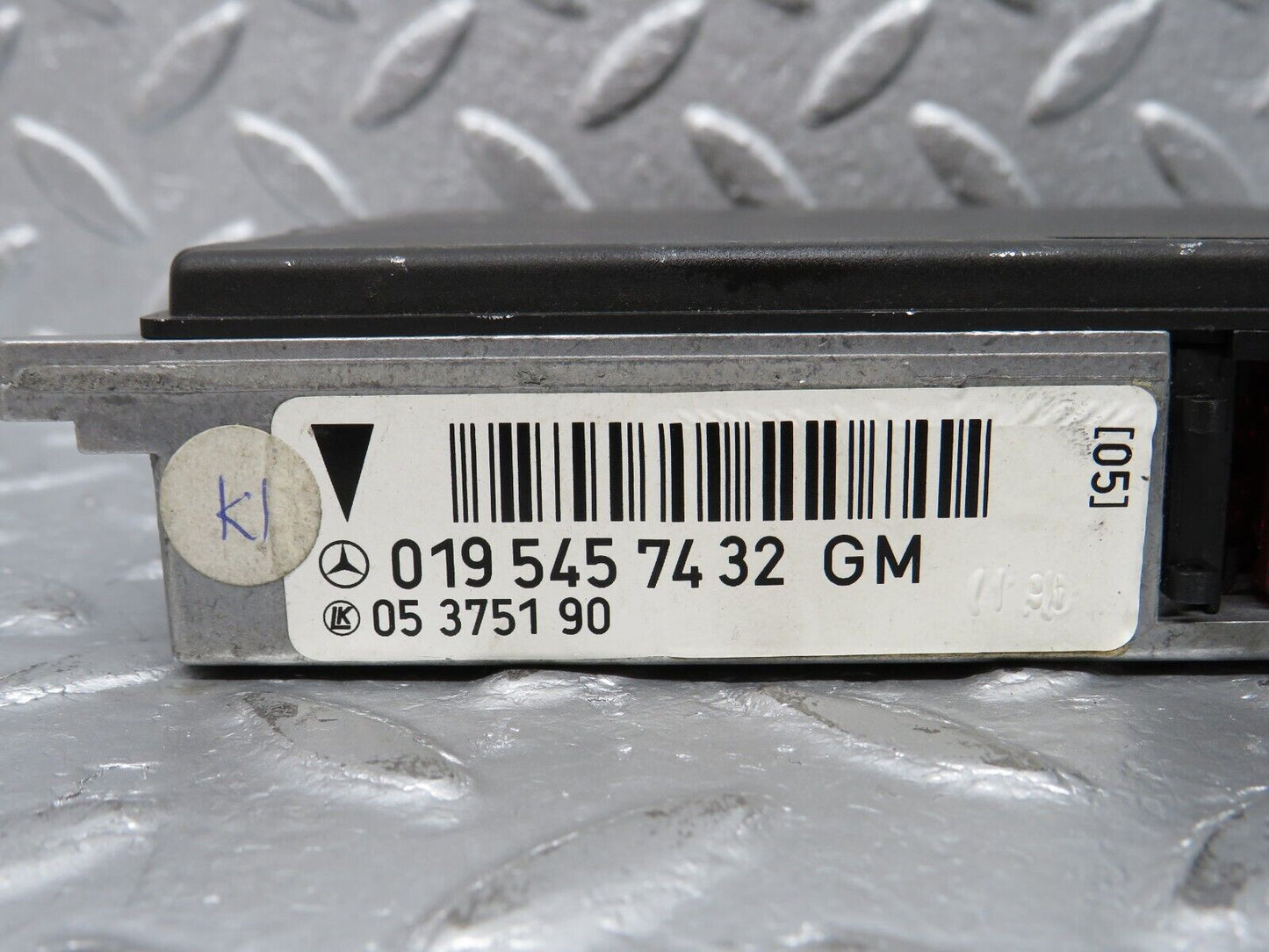 39480 Mercedes-Benz R129 320SL Coupe ECU General Module Control Unit 0195457432