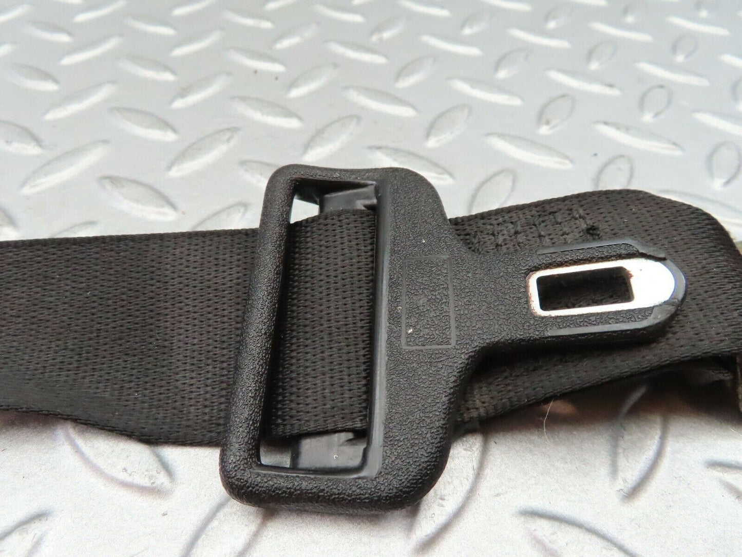 6188 Mercedes-Benz W126 380SE Rear Left Seat Belt Passenger Side 1268600585