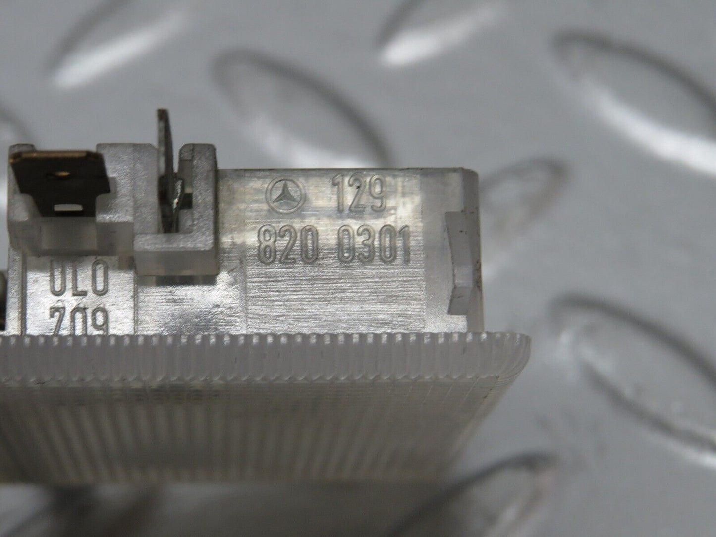 32787 Mercedes-Benz W124 Glove Box Light 1298200301