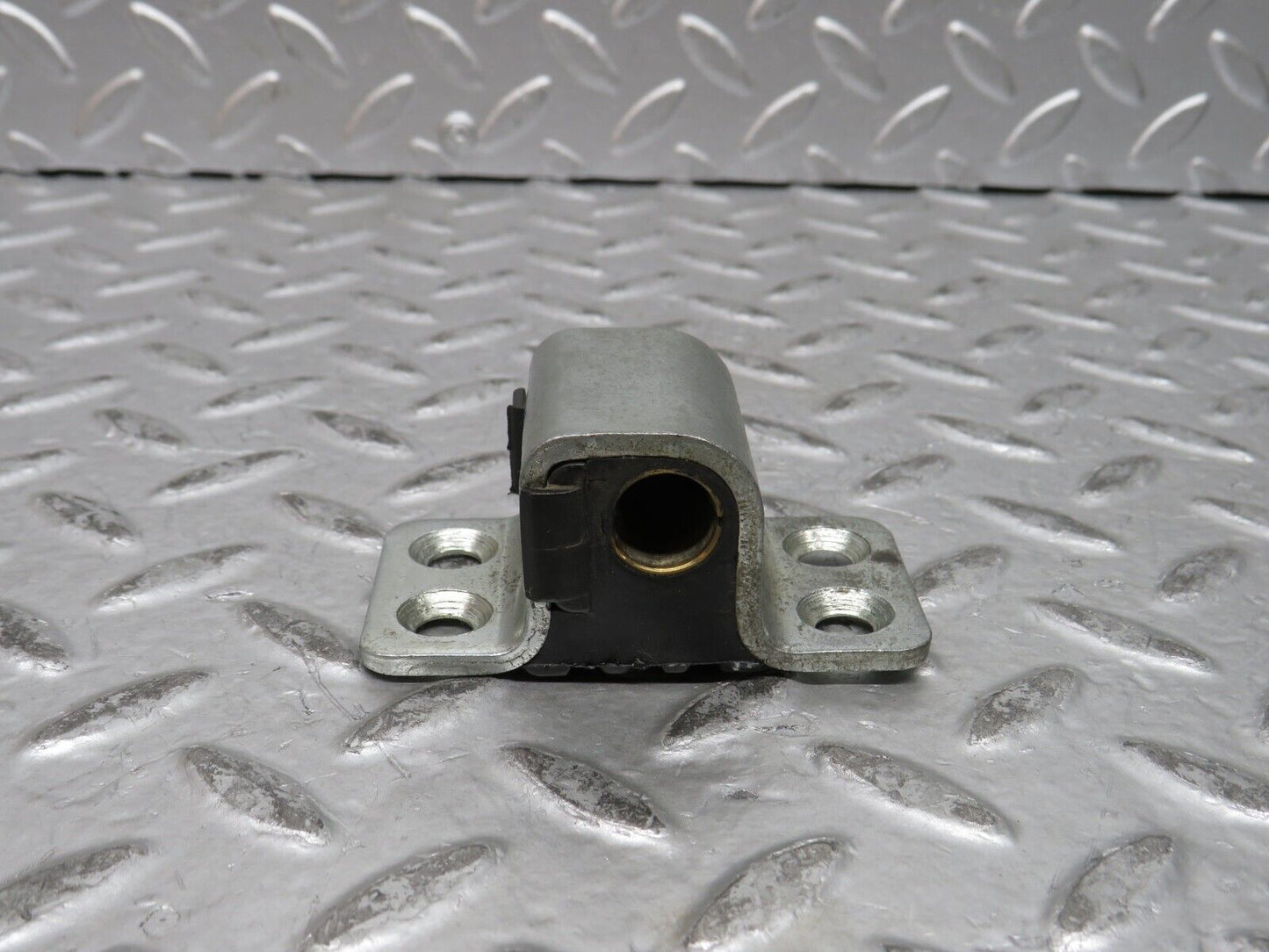 28309 Mercedes-Benz S123 240D Wagon Door Lock Latch Left