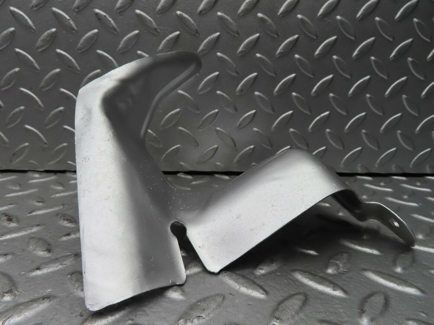 19696 Mercedes-Benz C140 CL420 Coupe Steering Column Heat Shield