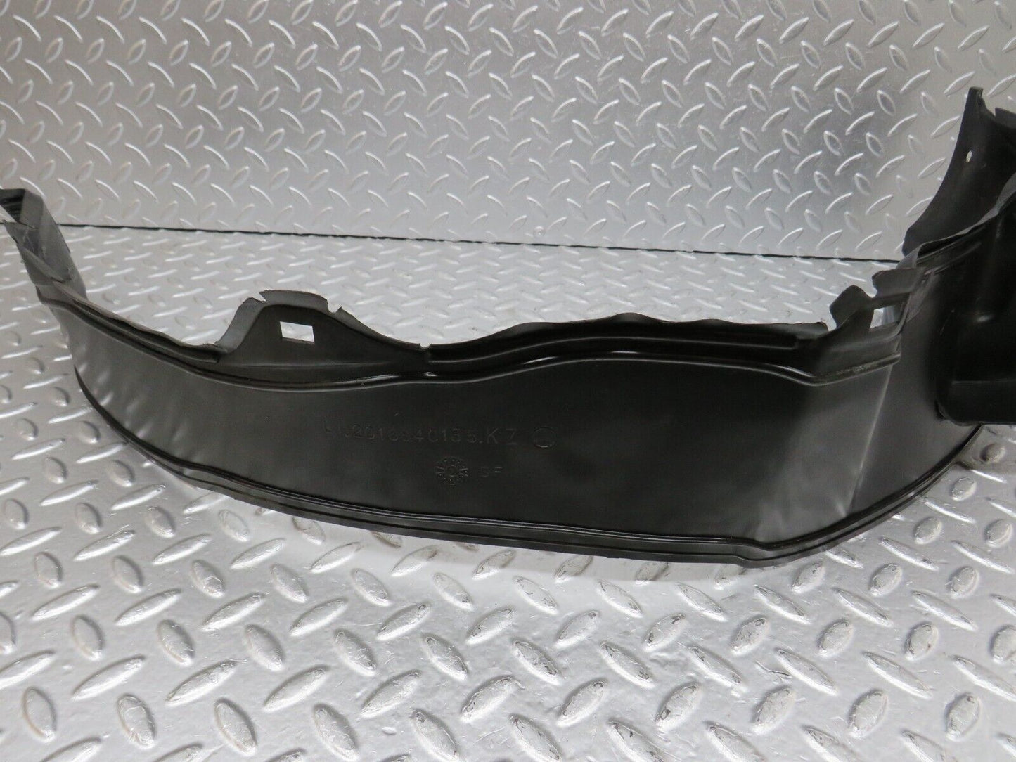 34258 Mercedes-Benz W201 190E Inner Mudguard Panelling Front Left 2018840135