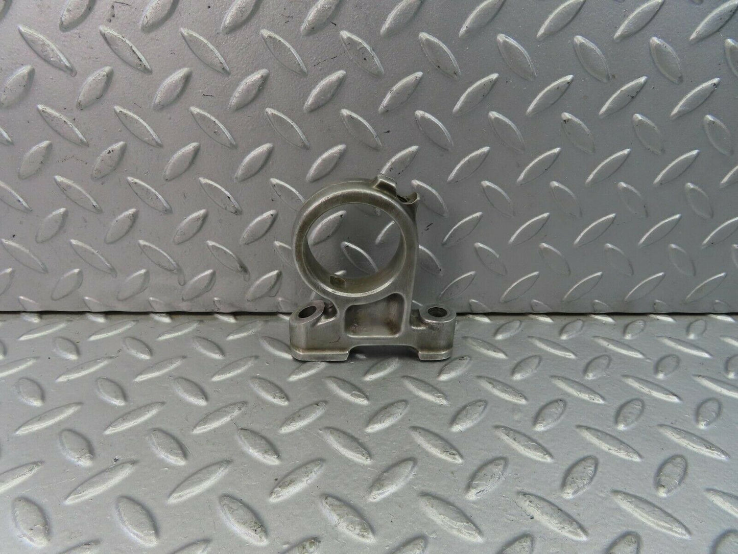 8977 Mercedes-Benz R107 Camshaft Tower Bearing 1160512112