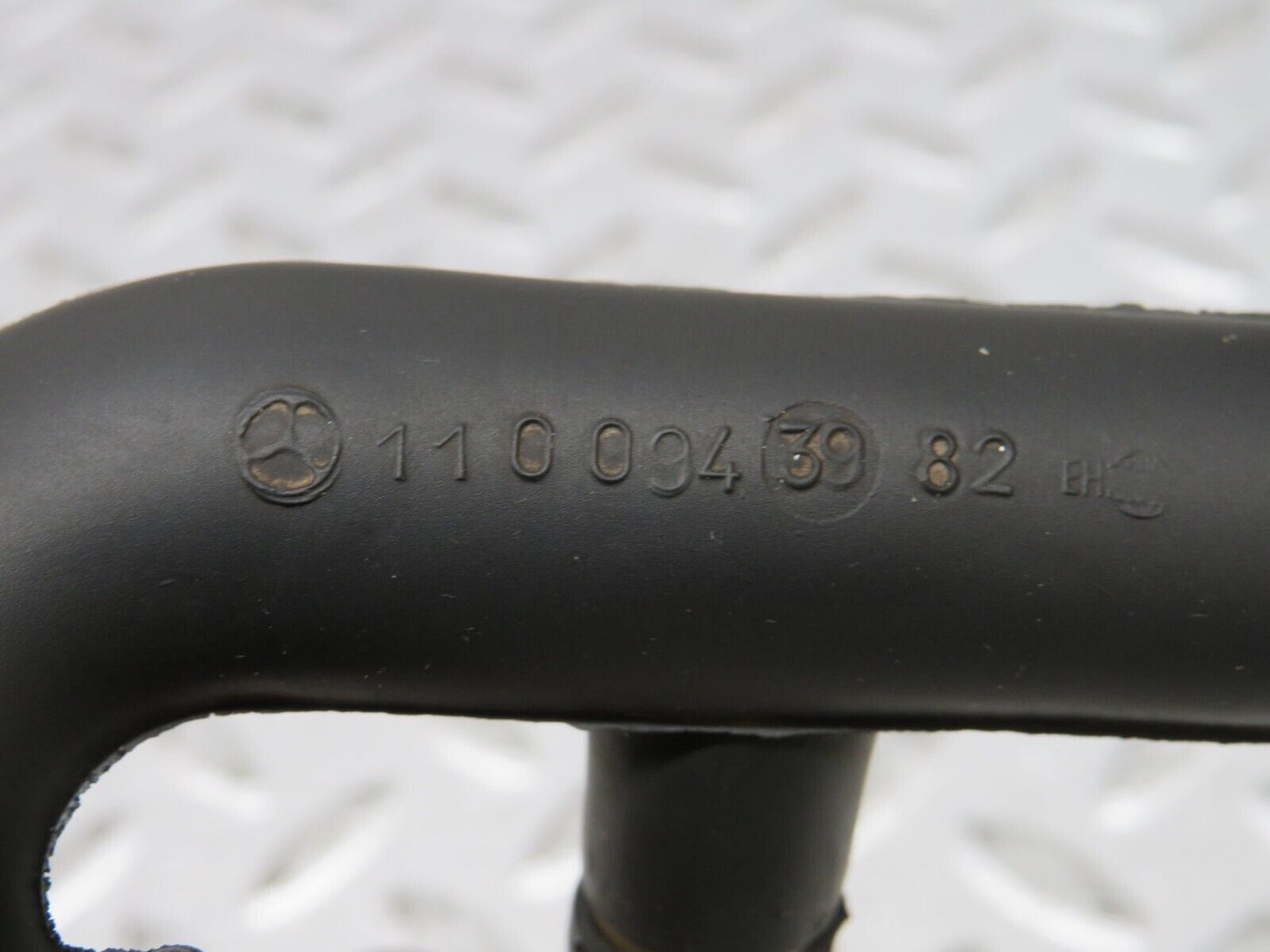 27297 Mercedes-Benz W123 280E Air Intake Pipe 1100944982