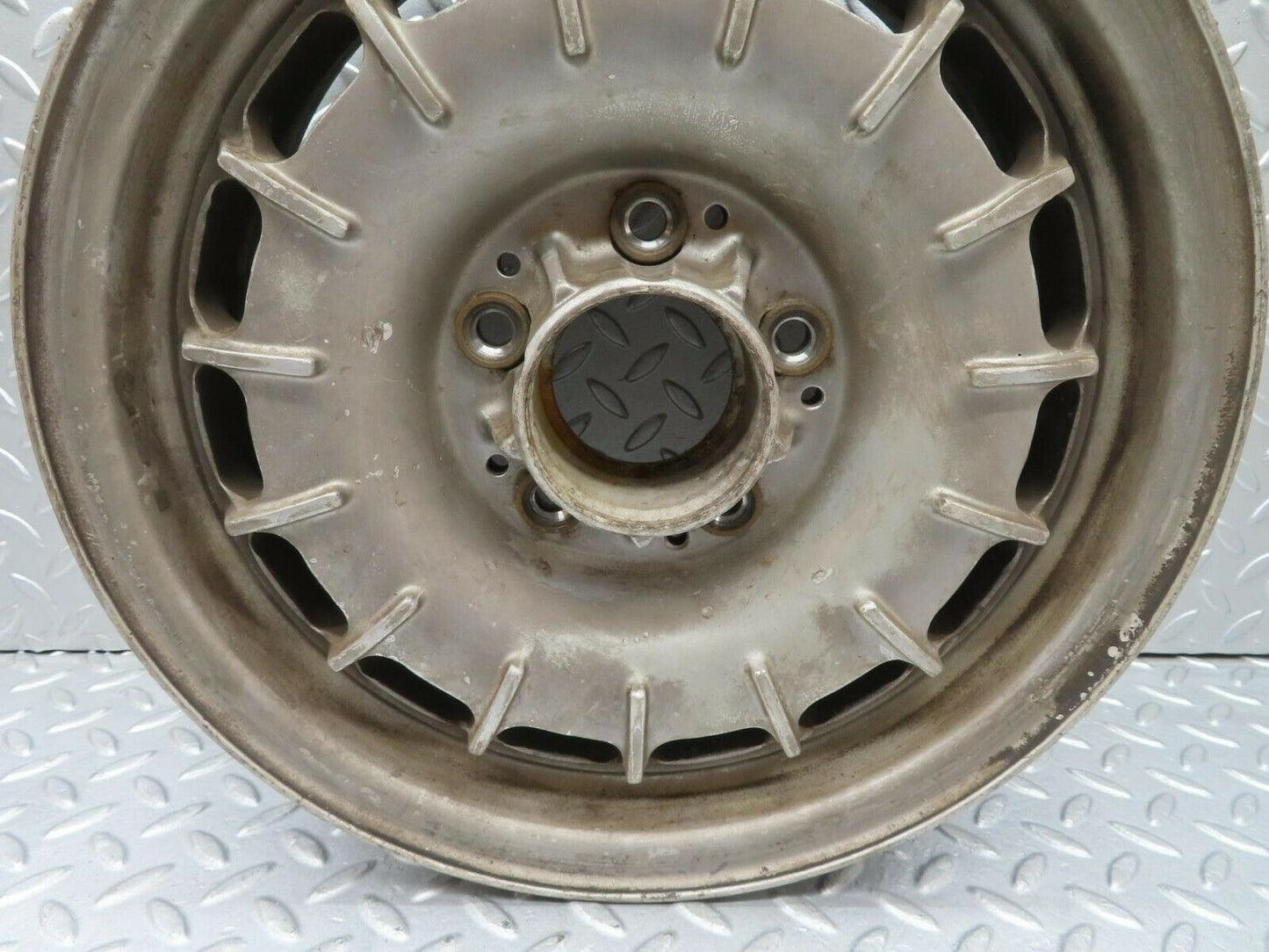 12106 Mercedes-Benz Alloy Wheel Mexican Hat 6Jx14H2 ET30 1264001902