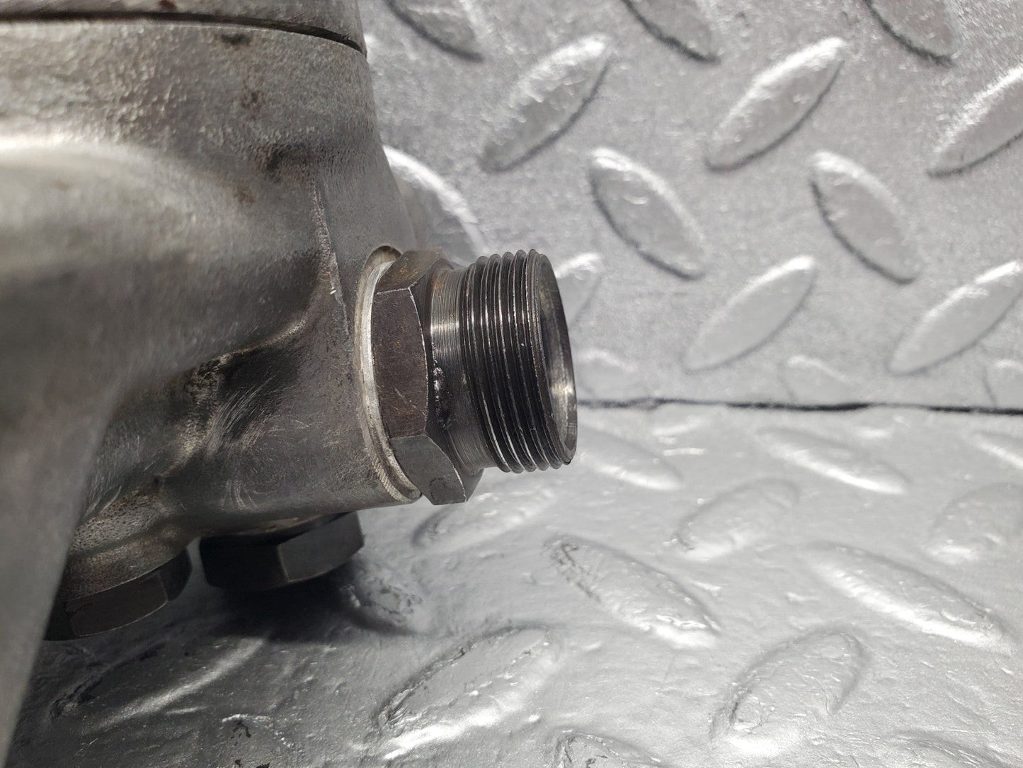 W112 oil filter housing used OEM