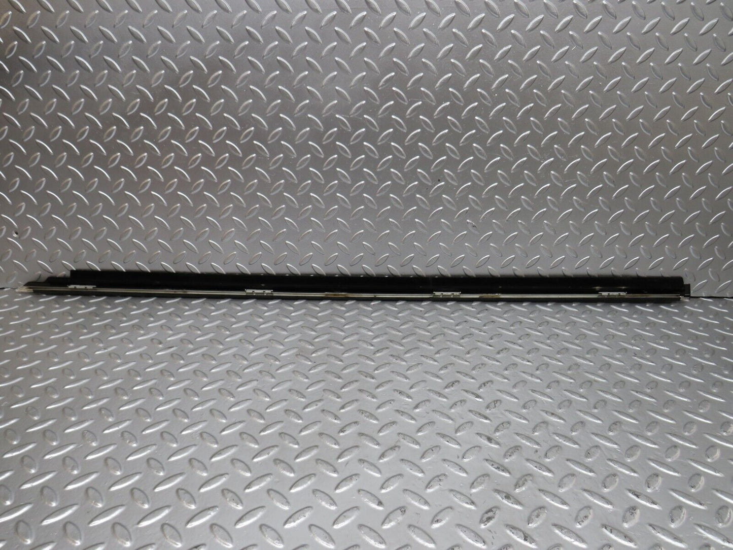 24887 Mercedes-Benz W140 S320 Front Right Door Chrome Moulding Trim