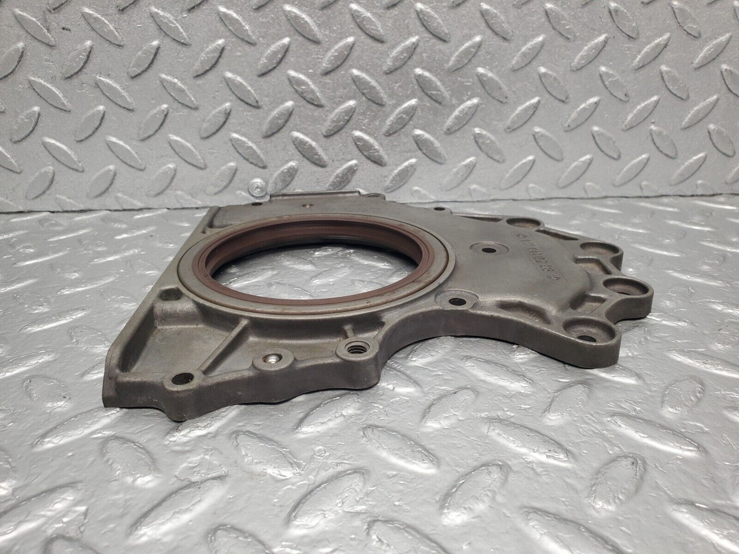 46258 Mercedes-Benz W126 420SE Crankshaft Rear Sealing Cover 1170110208