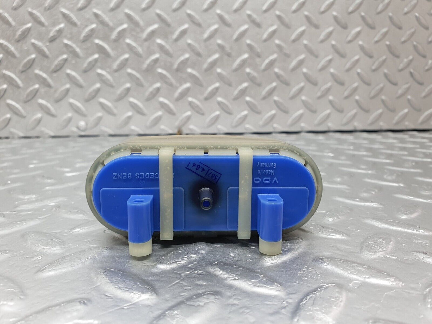 43974 Mercedes-Benz C123 230CE Coupe Front Seat Folding Vacuum Actuator