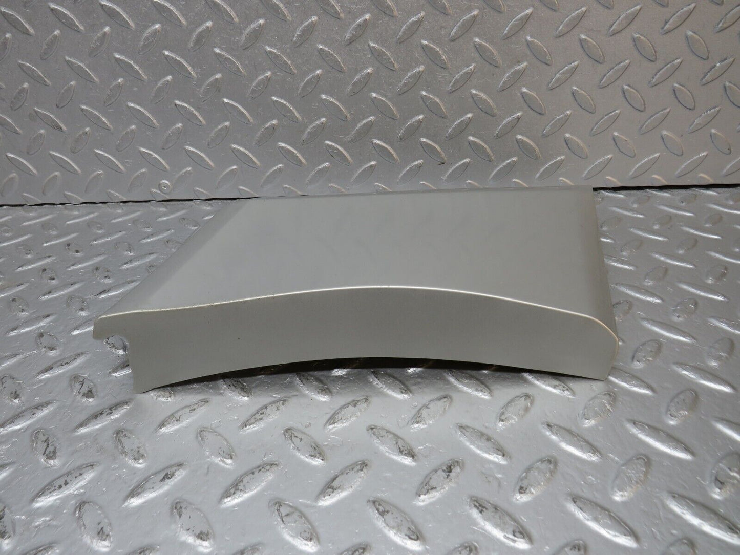 39683 Mercedes-Benz R129 320SL Coupe Rear Right Lower Moulding Trim 1296902440
