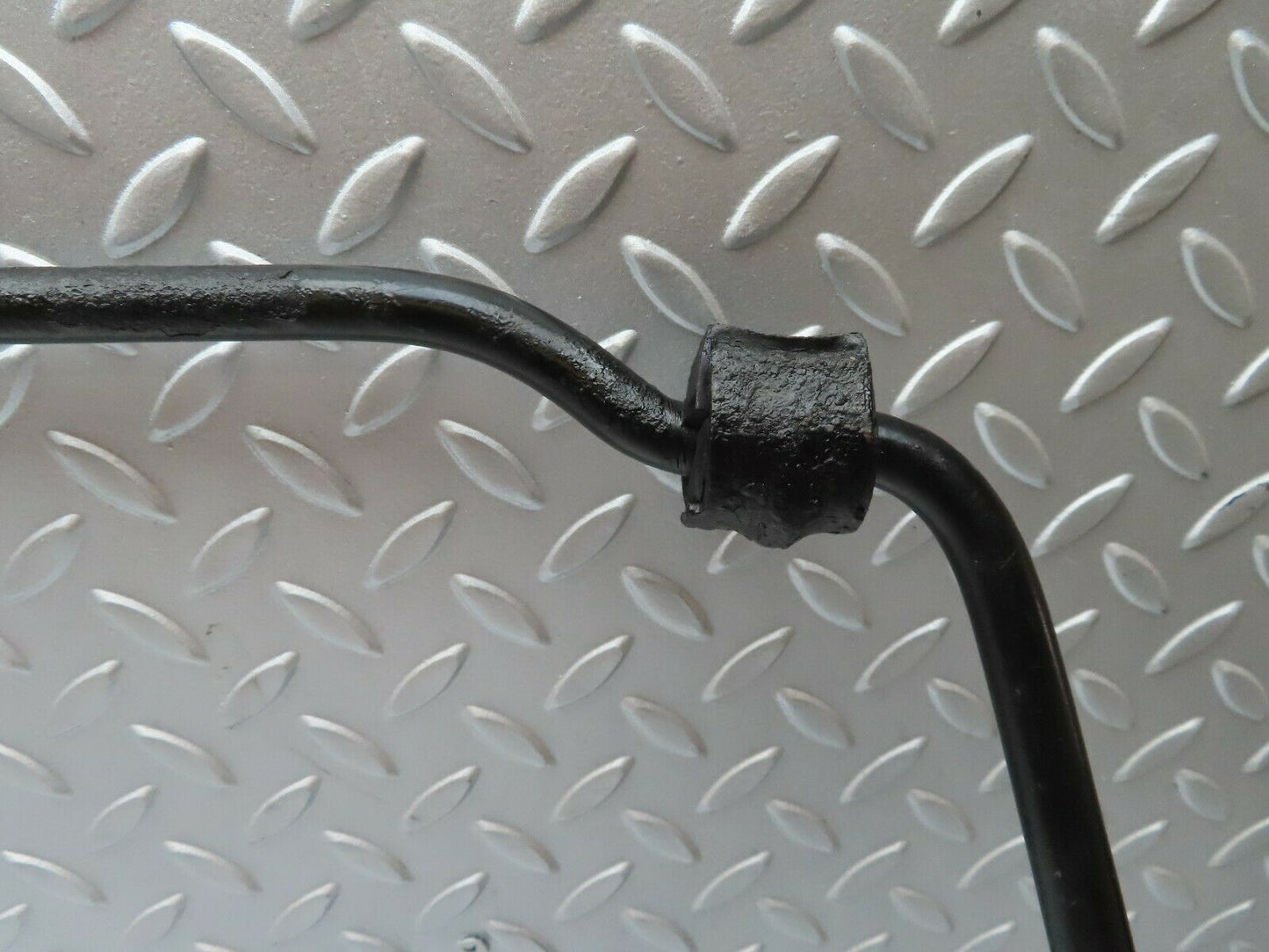 4093 Mercedes-Benz S123 200T Wagon Rear Sway Bar