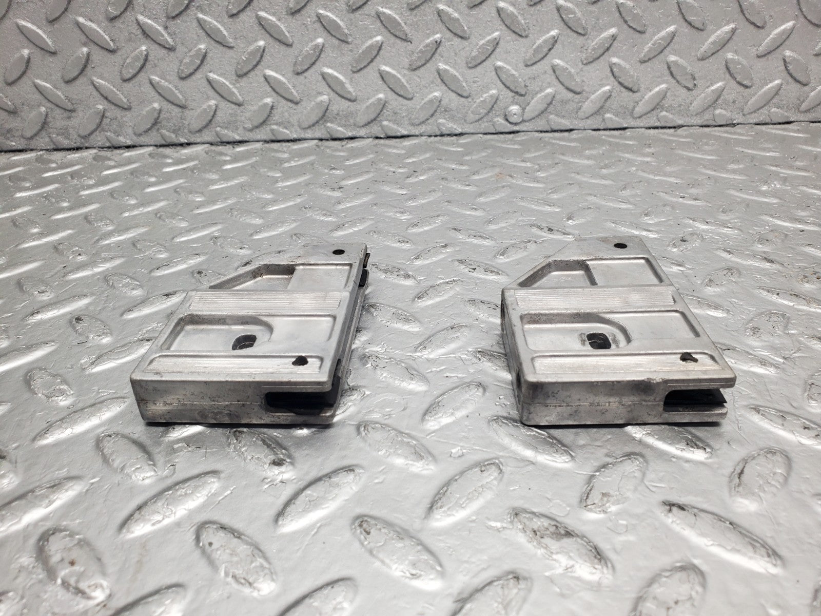 47100577