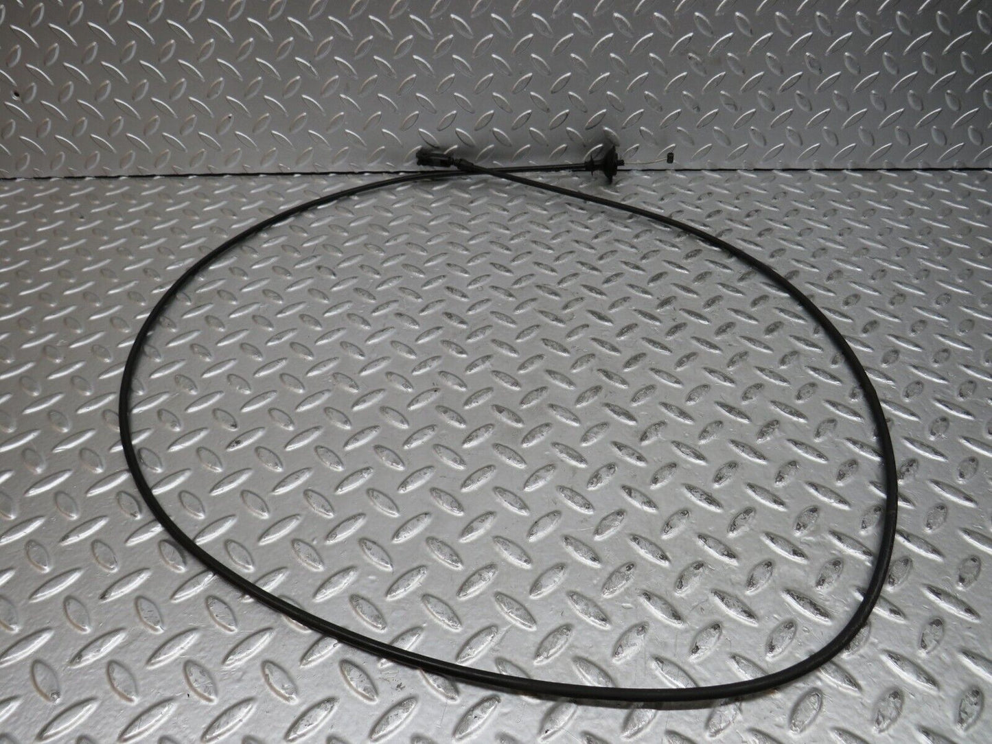 29148 Mercedes-Benz C124 320CE Coupe Bonnet Release Cable 1239970681
