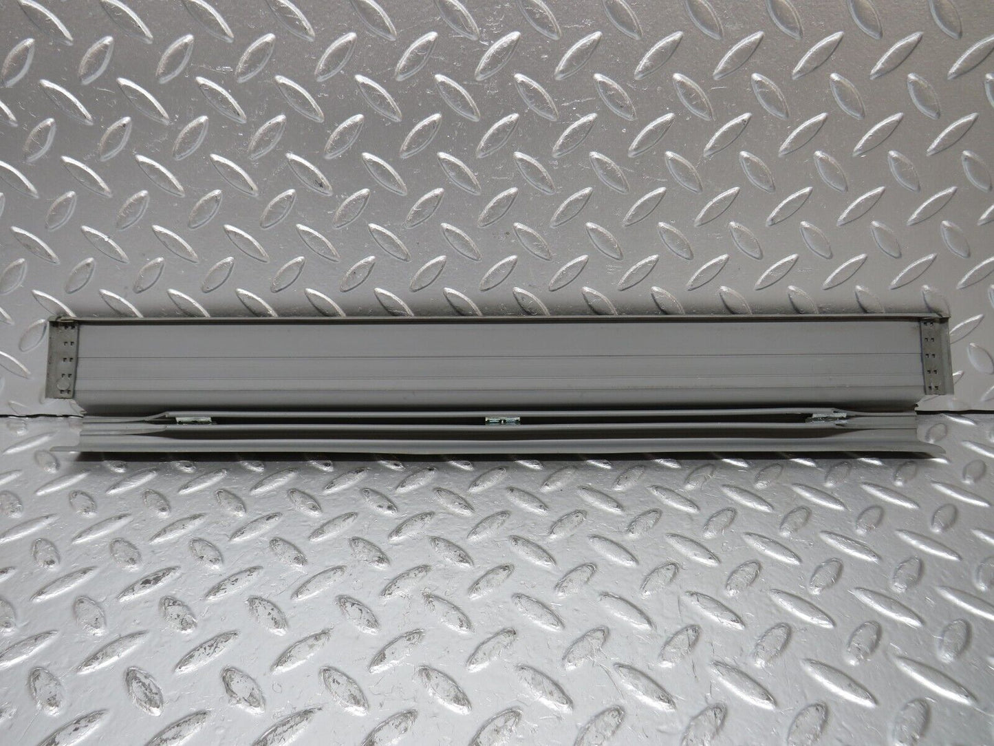 31209 Mercedes-Benz S124 220TE Wagon Rear Left Door Sill Trim
