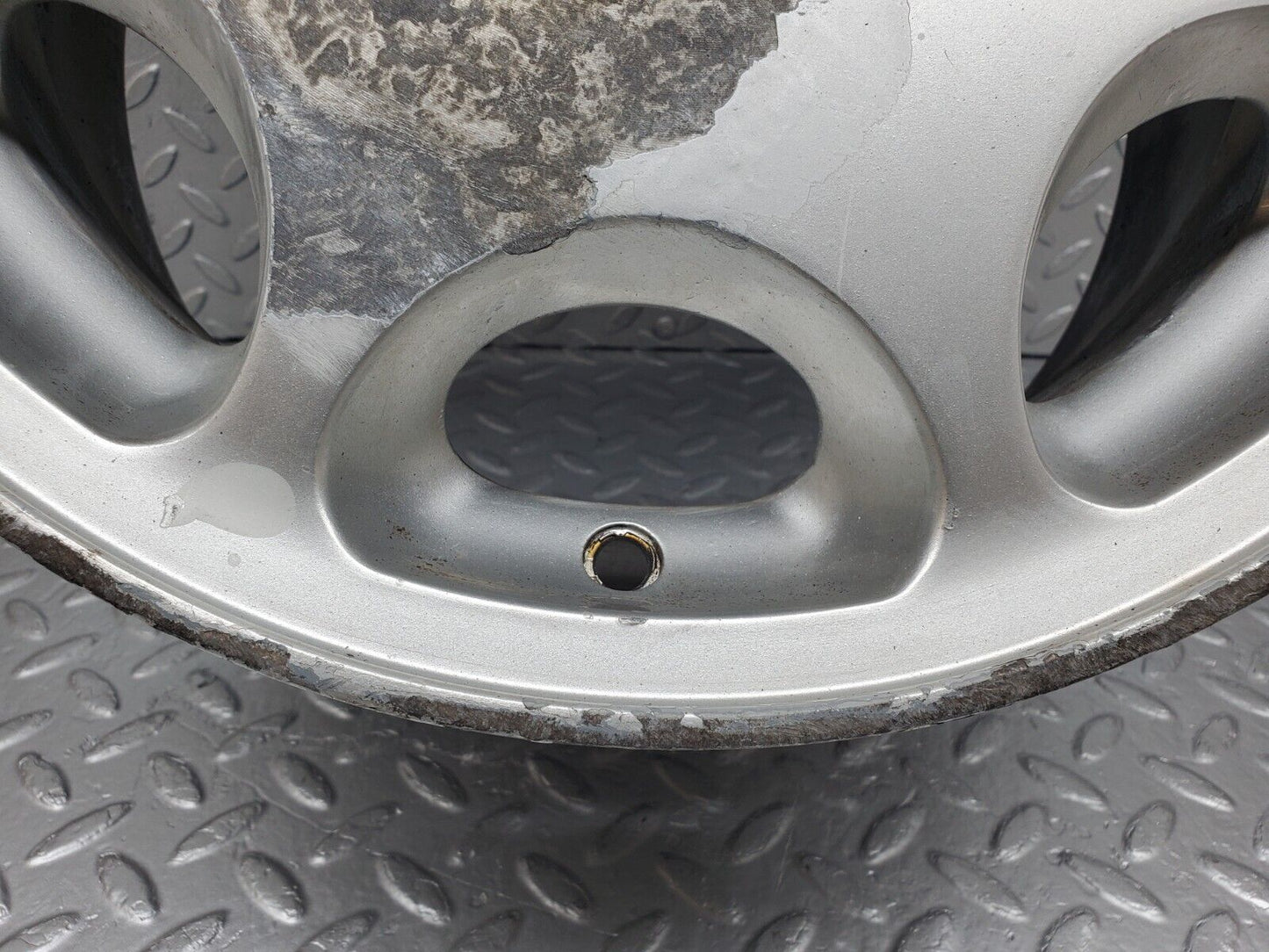 45331 Mercedes-Benz R129 Alloy Wheel 7Jx15H2 ET35 KBA42354