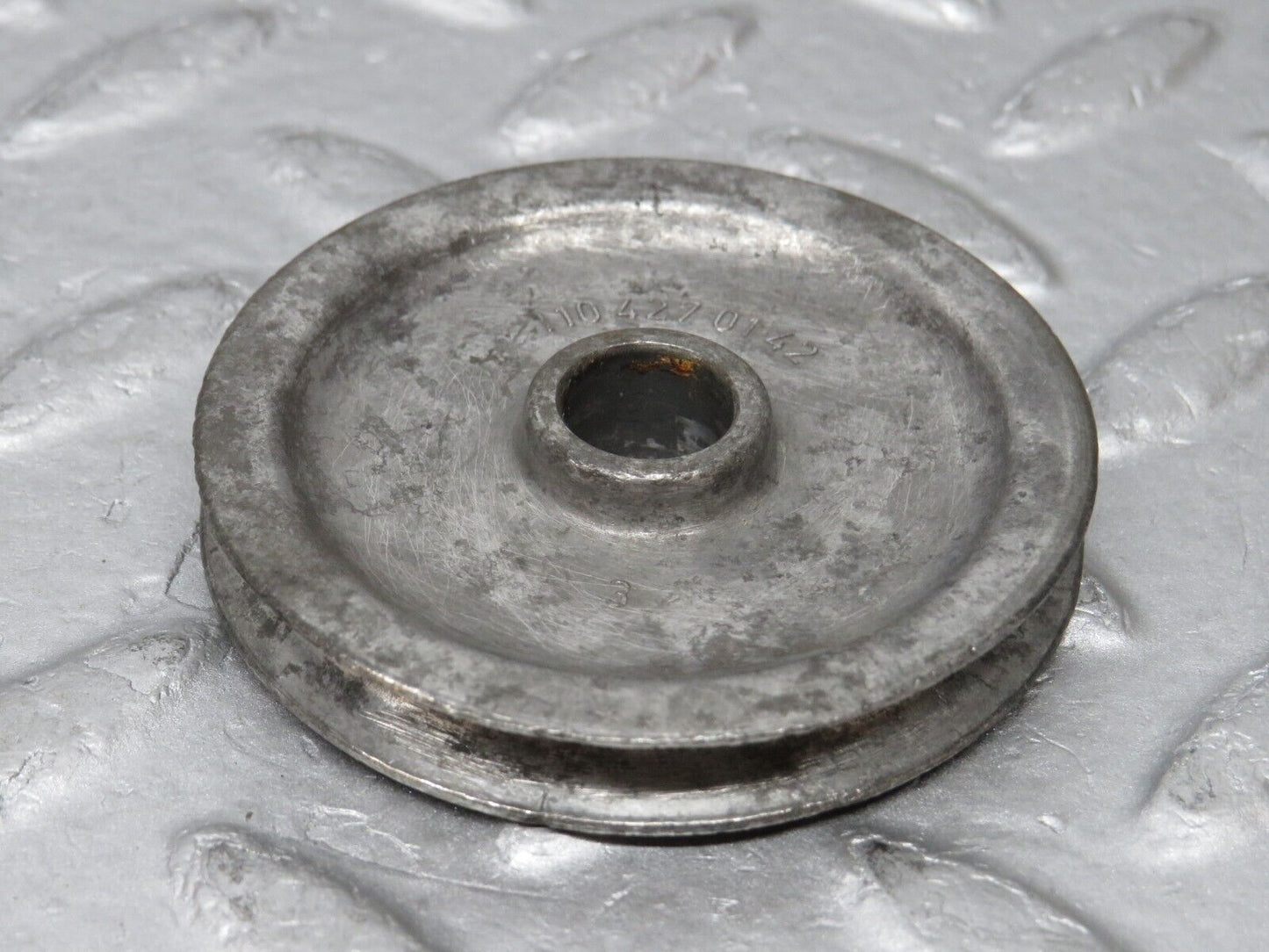 35821 Mercedes-Benz W108 Handbrake Cable Pulley 1104270142