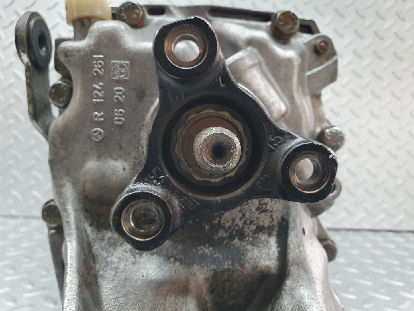 41733 Mercedes-Benz W124 200E Manual Gearbox 5 Speed 717.411 1242610301