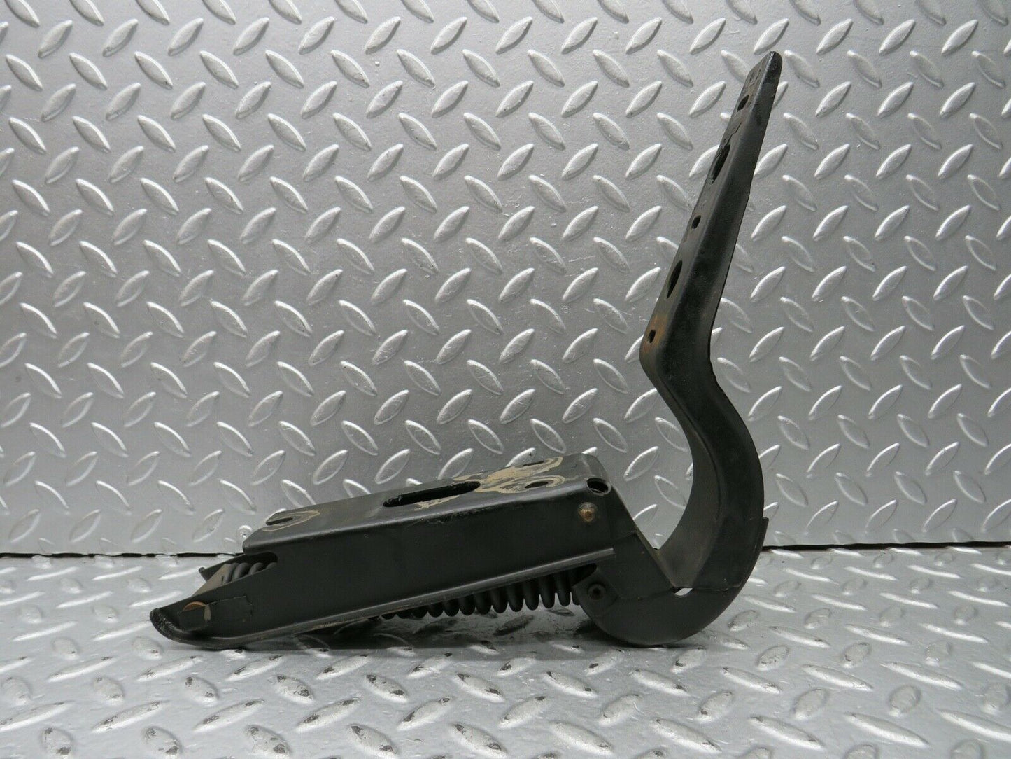 21916 Mercedes-Benz W121 190b Ponton Trunk Hinge With Spring