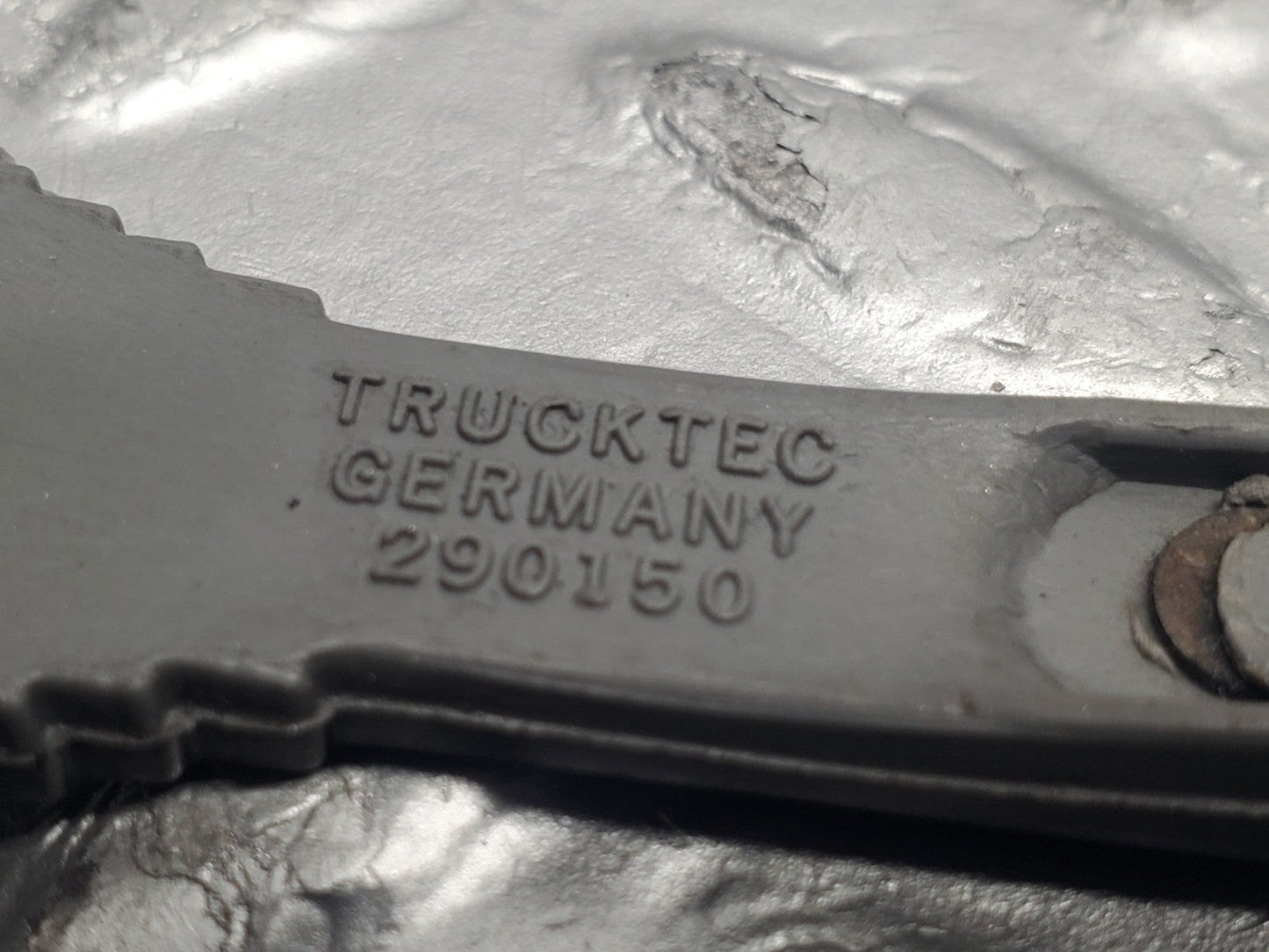 47205158