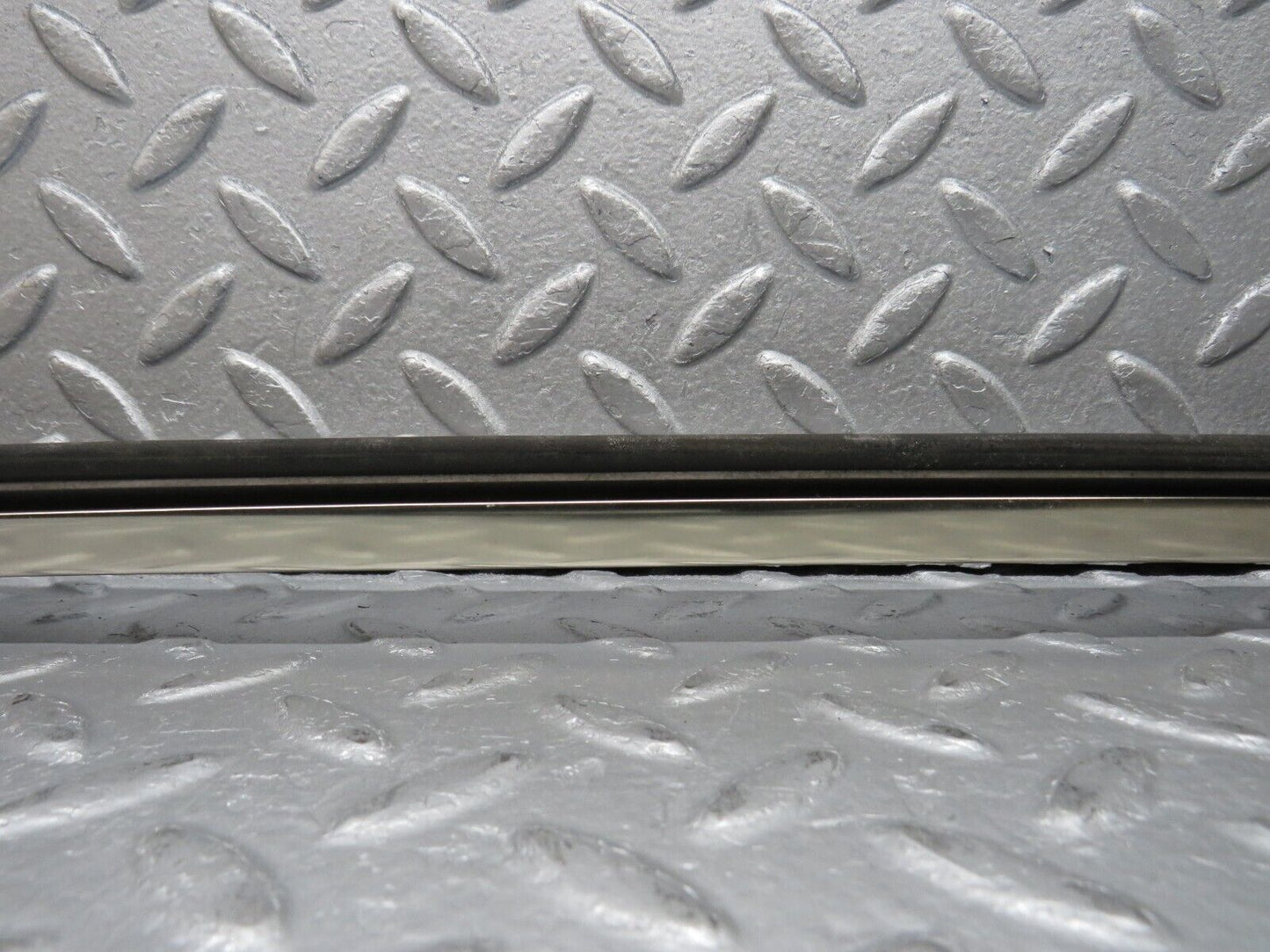 38522 Mercedes-Benz R129 280SL Coupe A Pillar Chrome Trim Cover Left