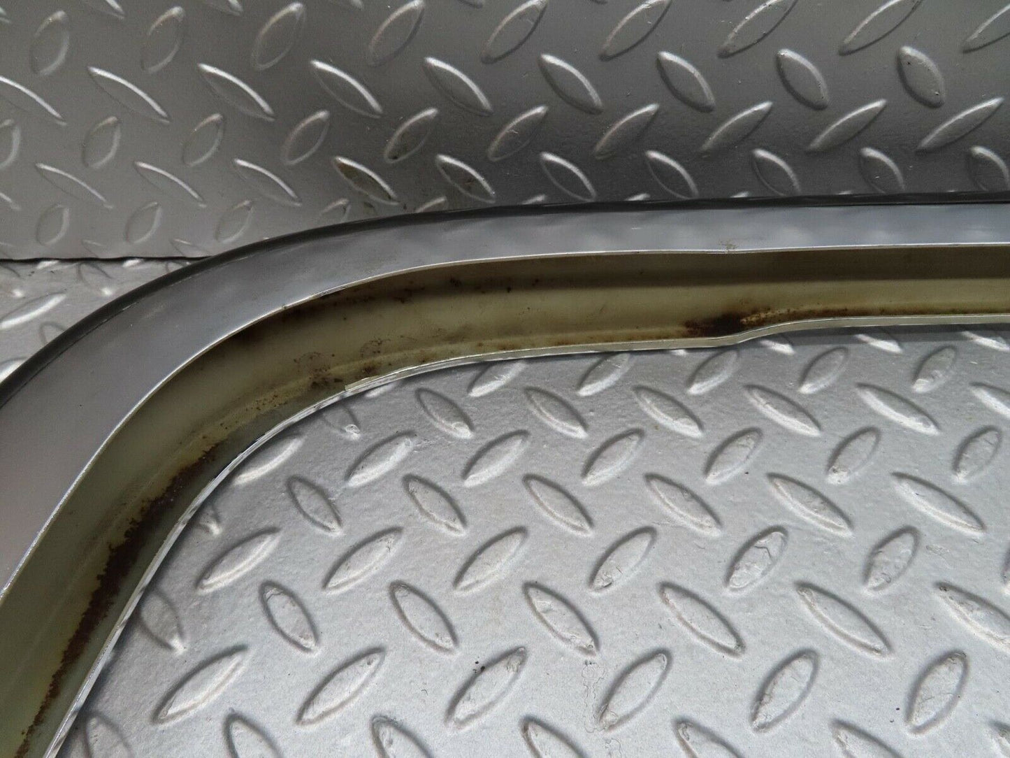 14312 Mercedes-Benz W116 350SE Rear Right Upper Bumper Chrome 1168800871