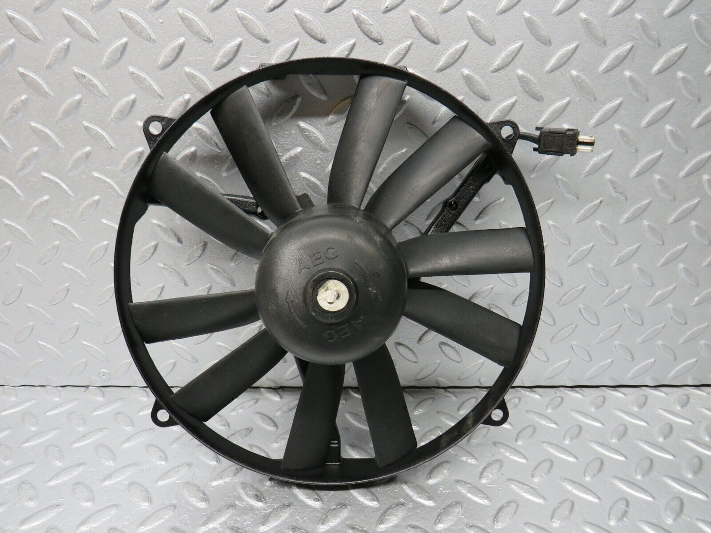 39577 Mercedes-Benz R129 320SL Coupe Radiator Cooling Fan AEG 881.055105 1295050455