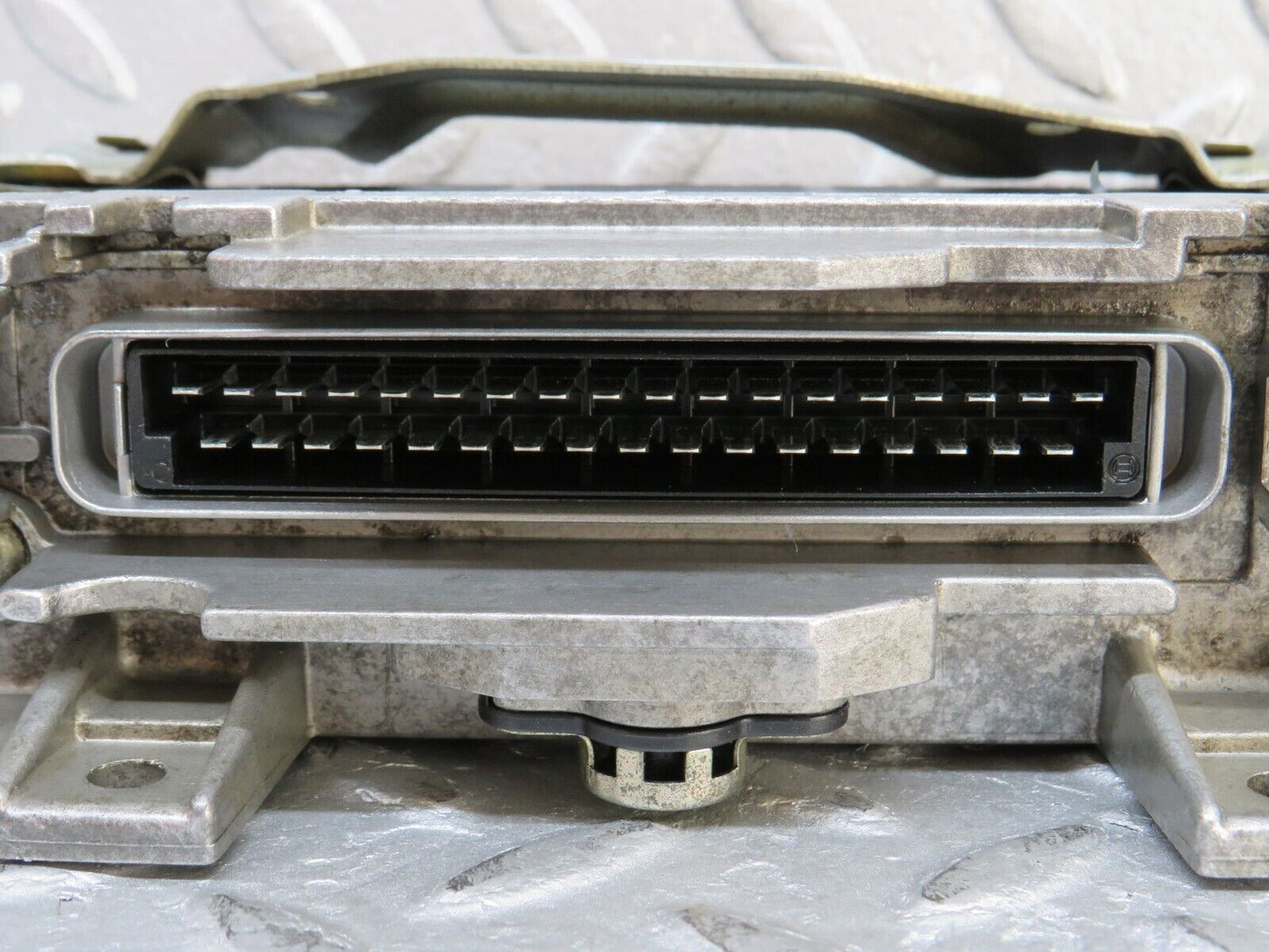 36015 Mercedes-Benz W126 420SE ABS Control Unit ECU Bosch 0055455132 026510102