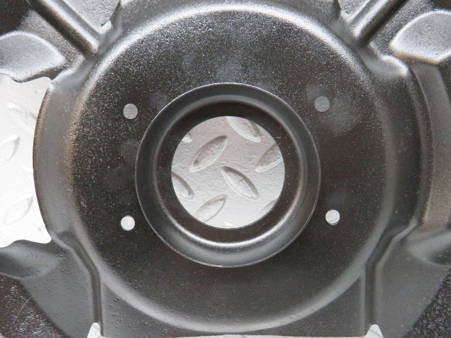 33012 Mercedes-Benz C107 R107 350 V8 Front Right Brake Disc Protection Plate