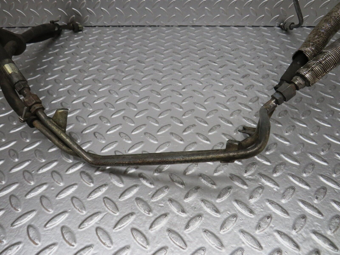 30566 Mercedes-Benz W124 230E Power Steering Pump Oil Pipe Hose