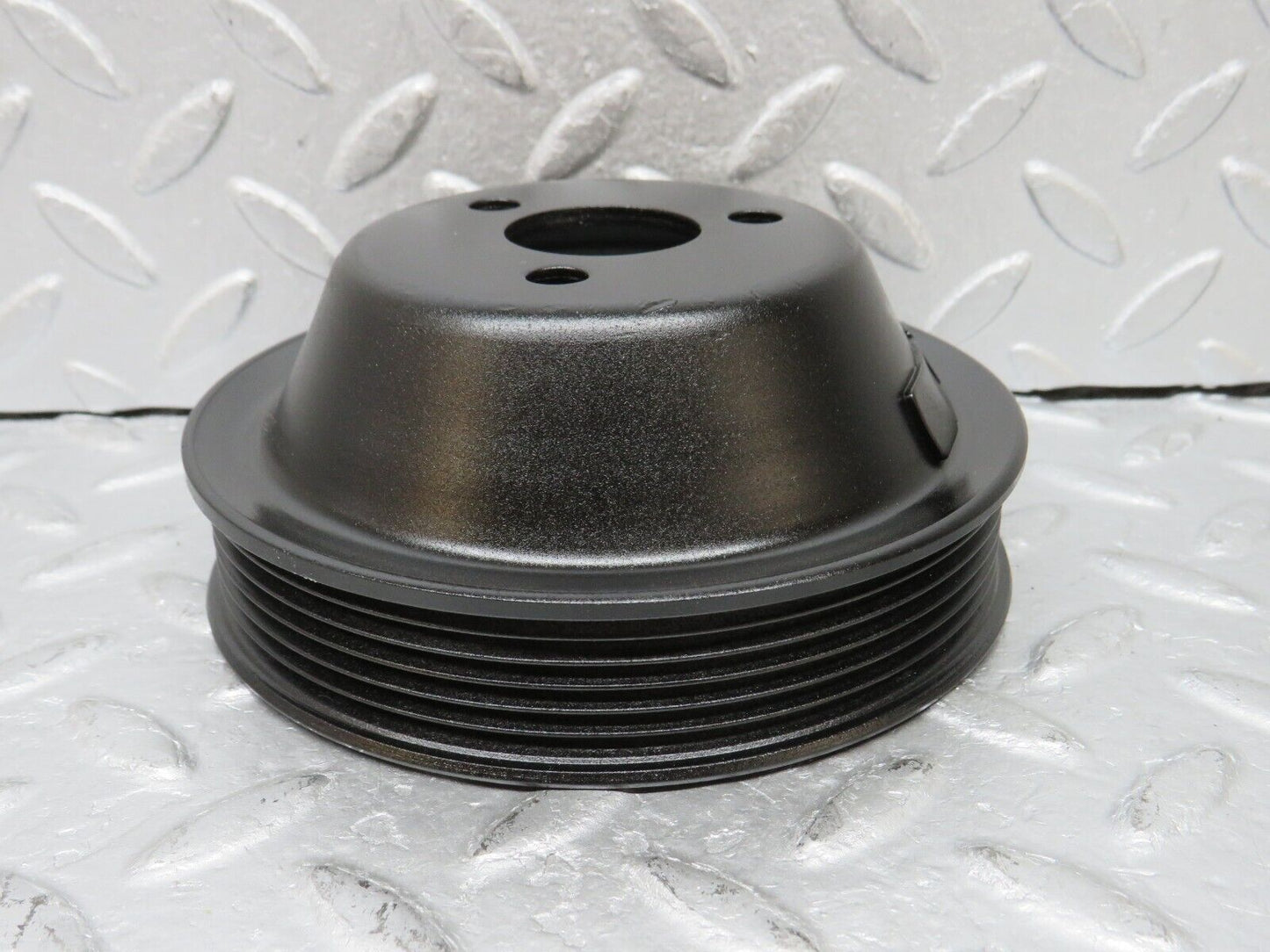 38104 Mercedes-Benz A124 320E Cabriolet Water Pump Pulley 1264600379