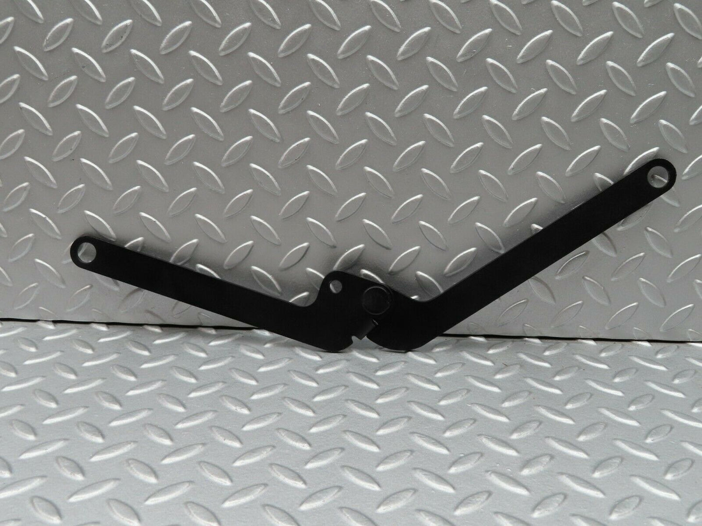 5095 Mercedes-Benz R107 350SL Right Bonnet Hinge
