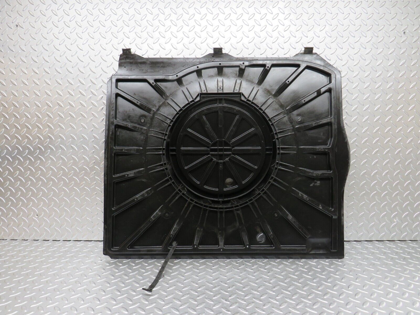 25167 Mercedes-Benz W201 190D Boot Trunk Spare Wheel Cover 2016931633