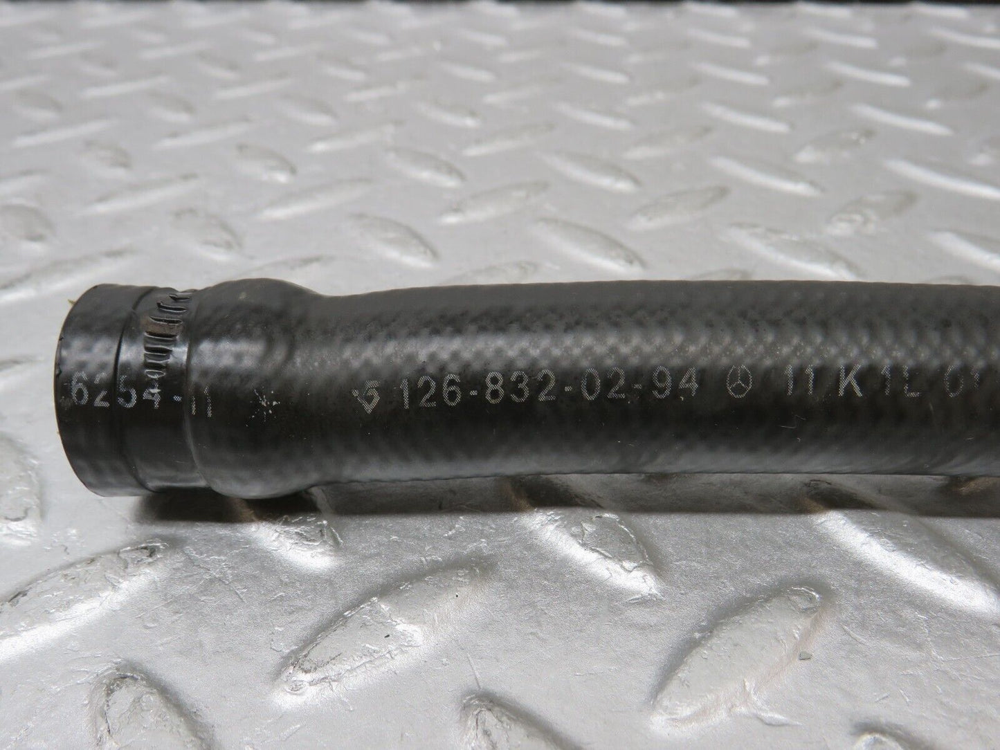 36282 Mercedes-Benz W126 420SE Heater Hose Pipe Set 1268320294 1268320394 1268321294