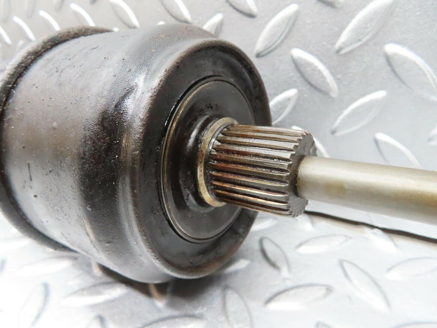 14170 Mercedes-Benz C107 280SLC Axle Shaft Drive Shaft