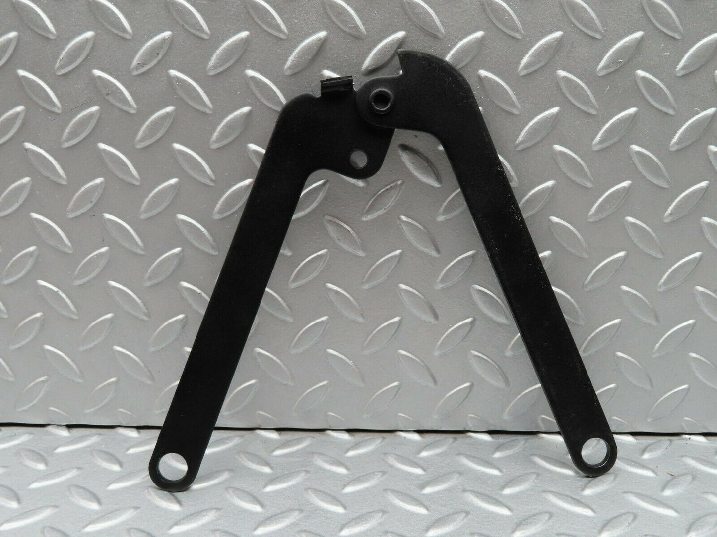 5095 Mercedes-Benz R107 350SL Right Bonnet Hinge