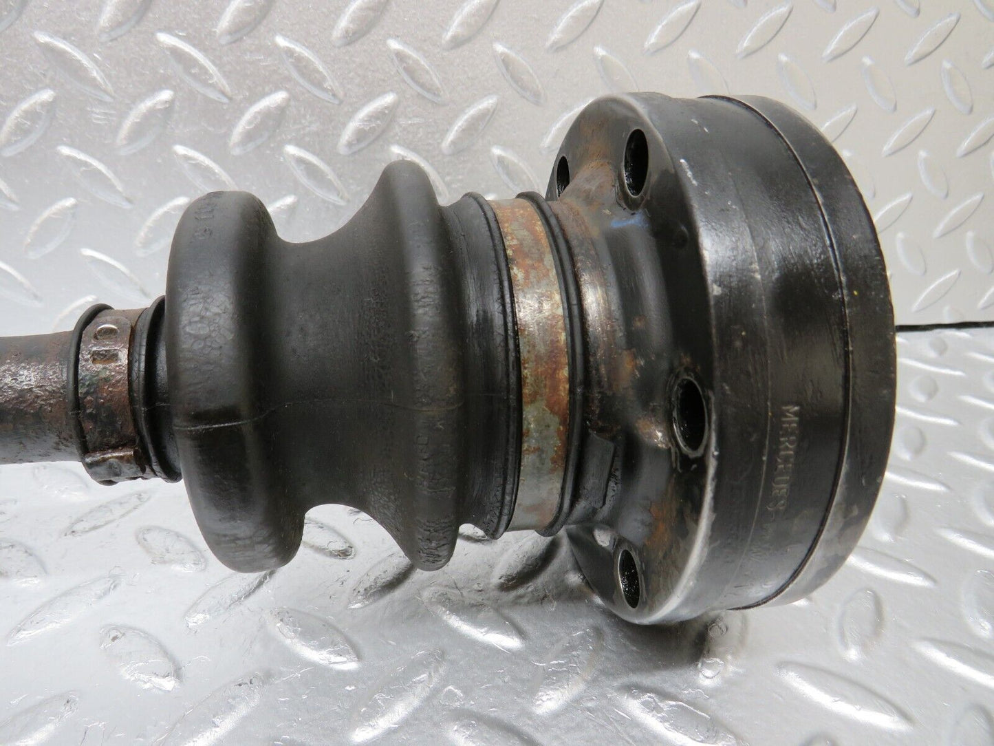 34665 Mercedes-Benz C126 380SEC Coupe Axle Shaft Drive Shaft 1263500410