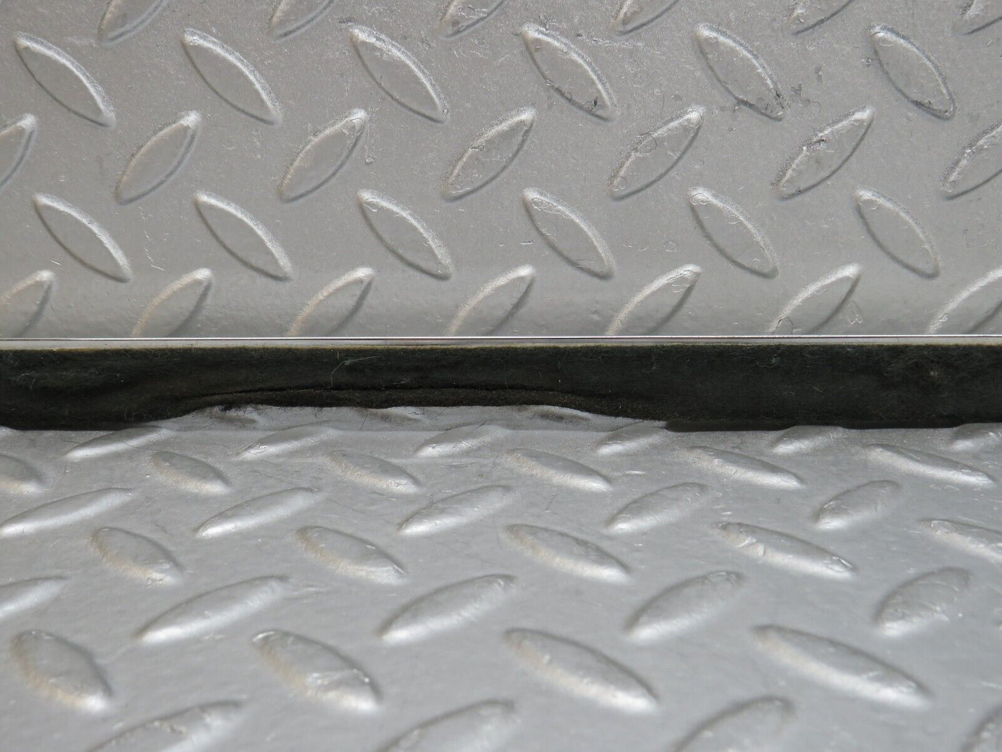 37468 Mercedes-Benz W109 300SEL Dashboard Chrome Trim