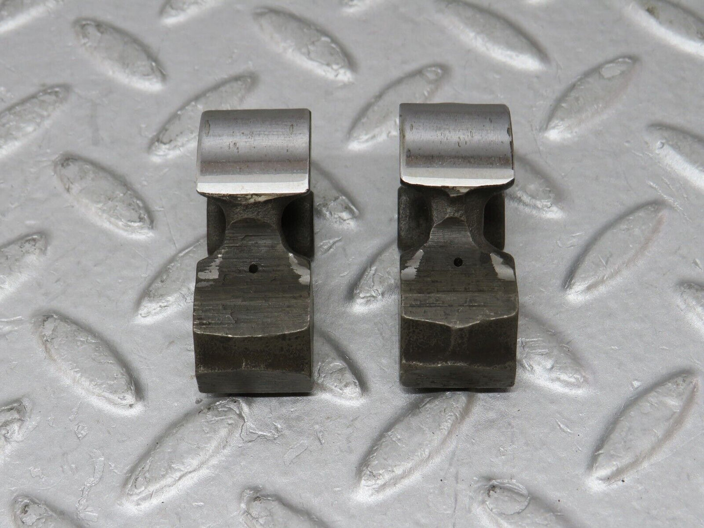 35640 Mercedes-Benz R107 280SL Valve Rocker Arm With Spring And Tappet