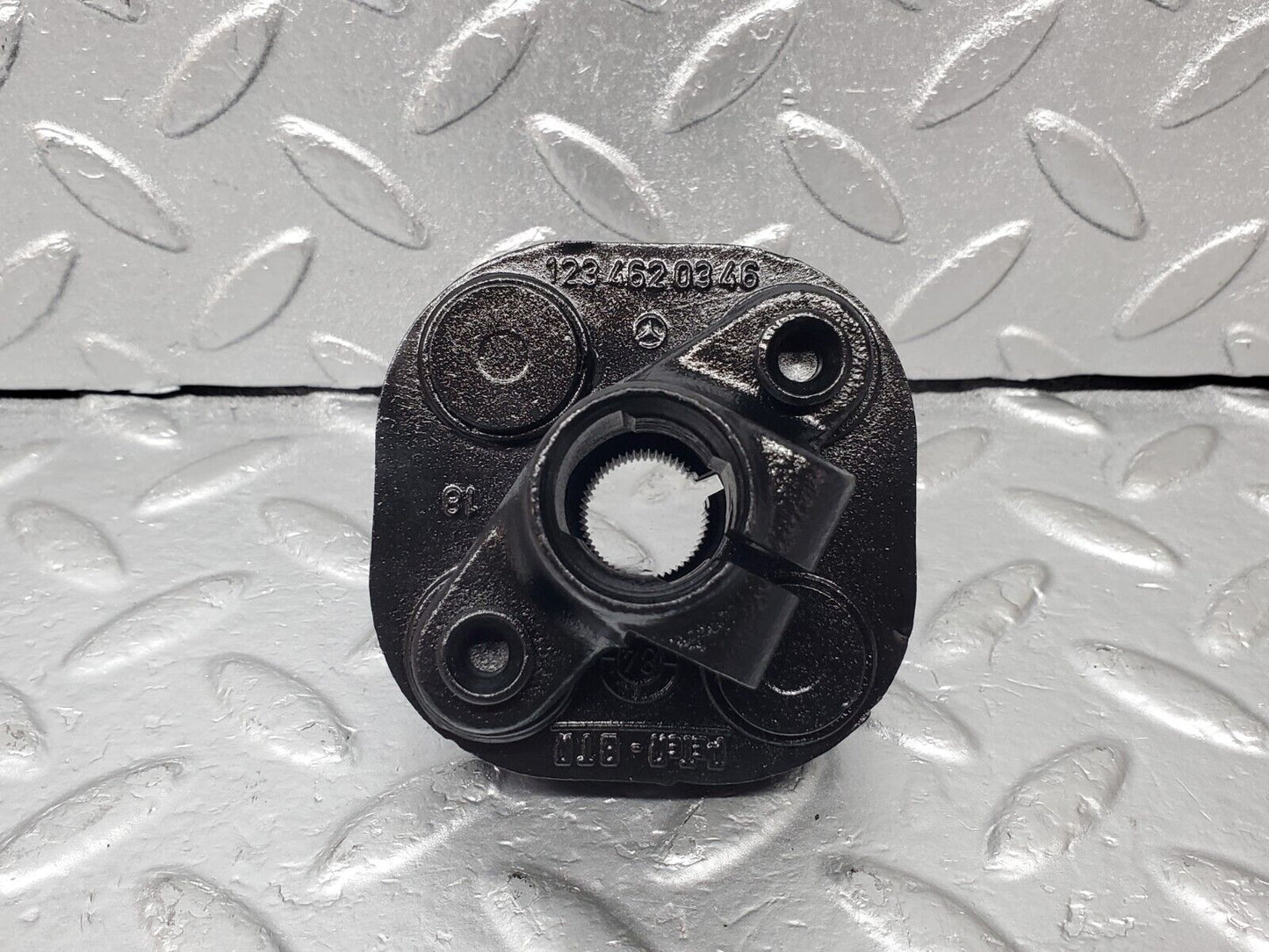 44495 Mercedes-Benz W123 280E Steering Column Lower Shaft Connector 1234620346