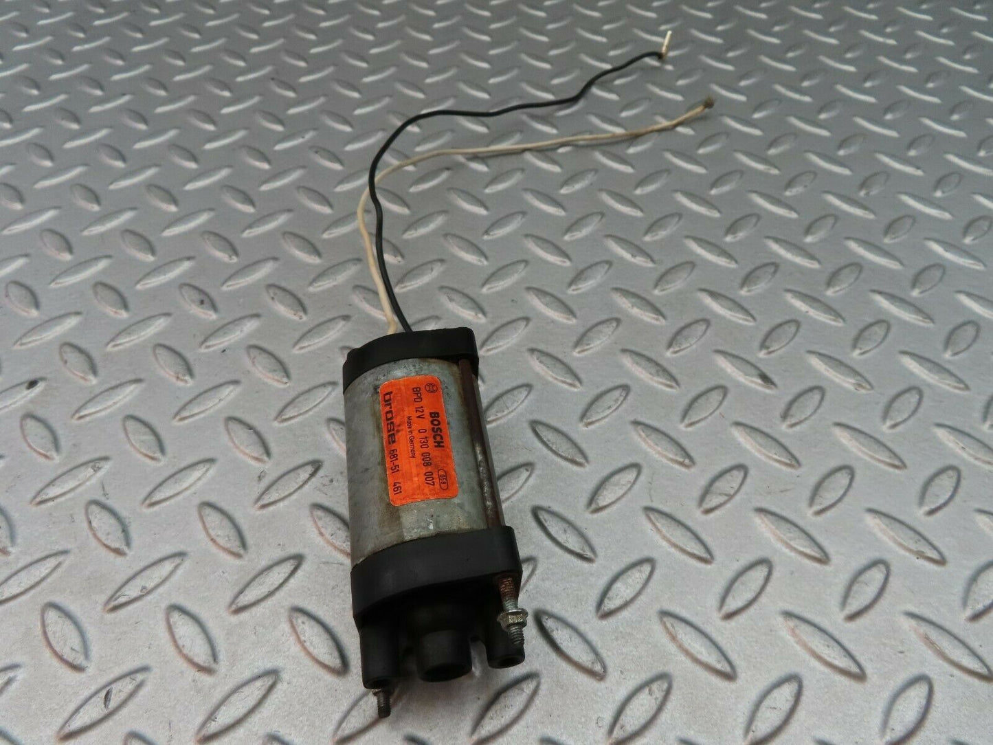 6230 Mercedes-Benz W126 380SE Seat Adjustment Motor Bosch 0130008007