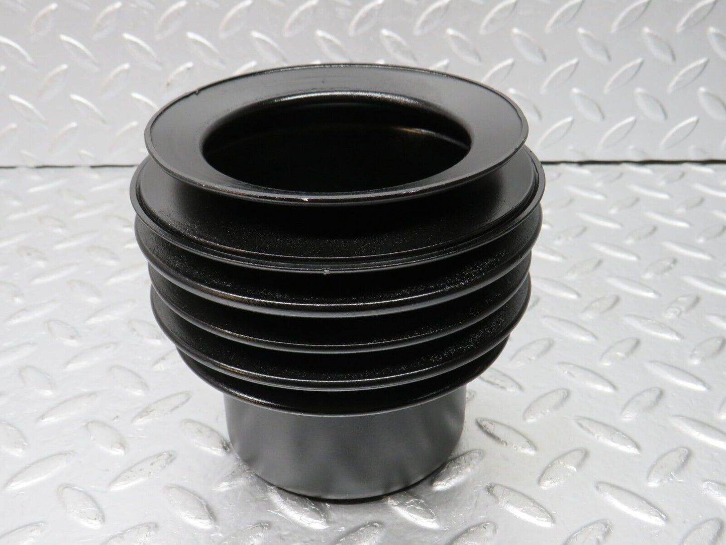 33075 Mercedes-Benz C107 R107 350 V8 Crankshaft Pulley