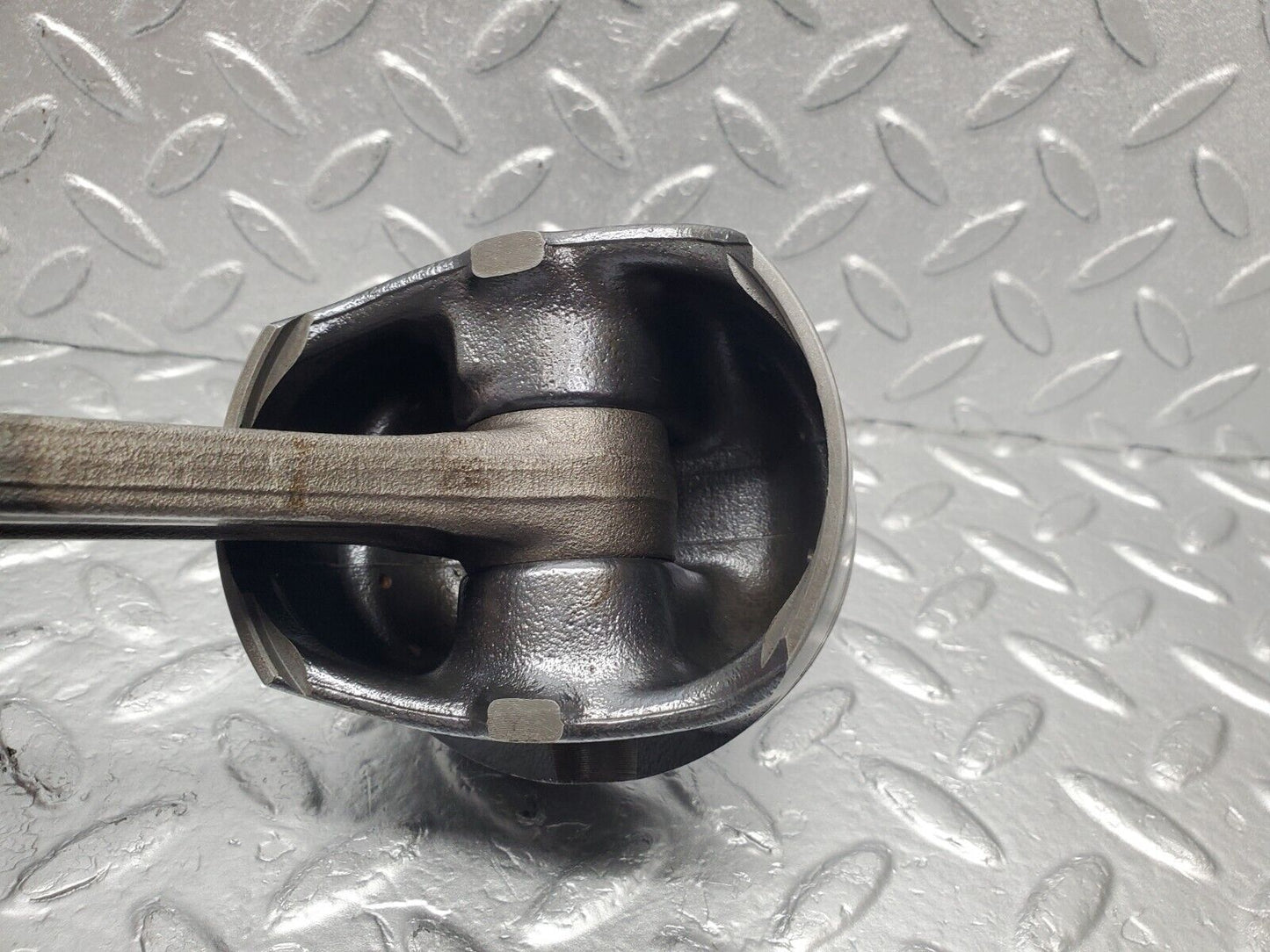 46228 Mercedes-Benz W124 280E Piston With Connecting Rod 1/94 B 74