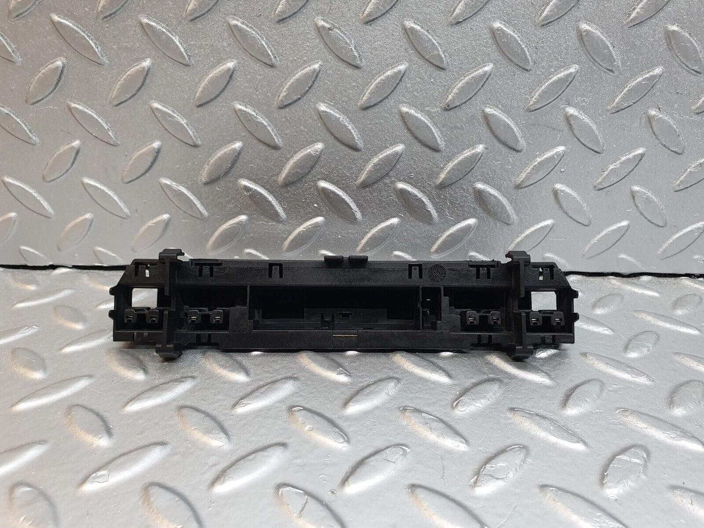 41982 Mercedes-Benz W202 C200 Centre Console Switch Bracket 2108210071