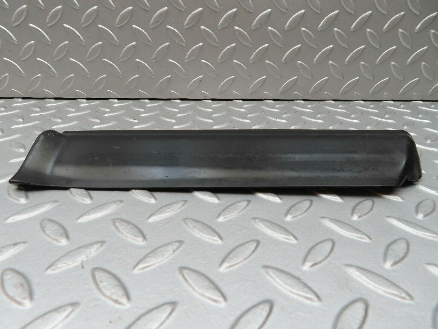3943 Mercedes-Benz S123 200T Wagon Front Right Fender Wing Lower Trim