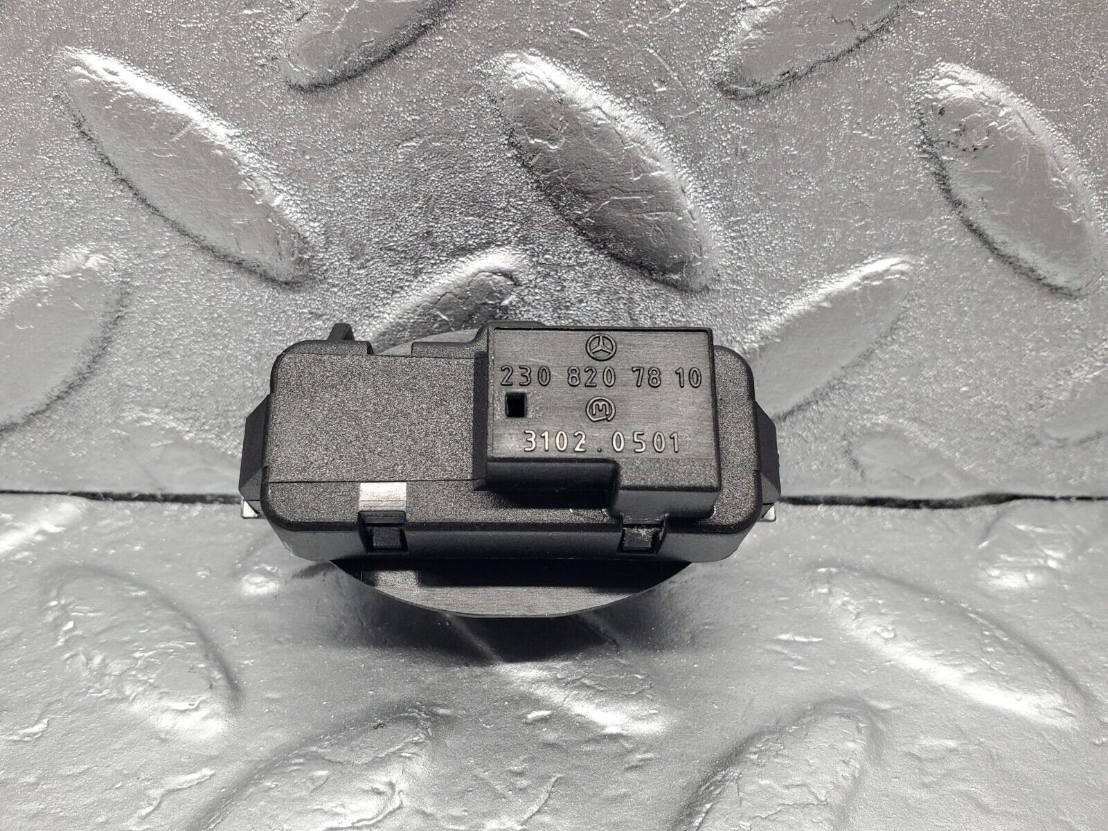 44216040