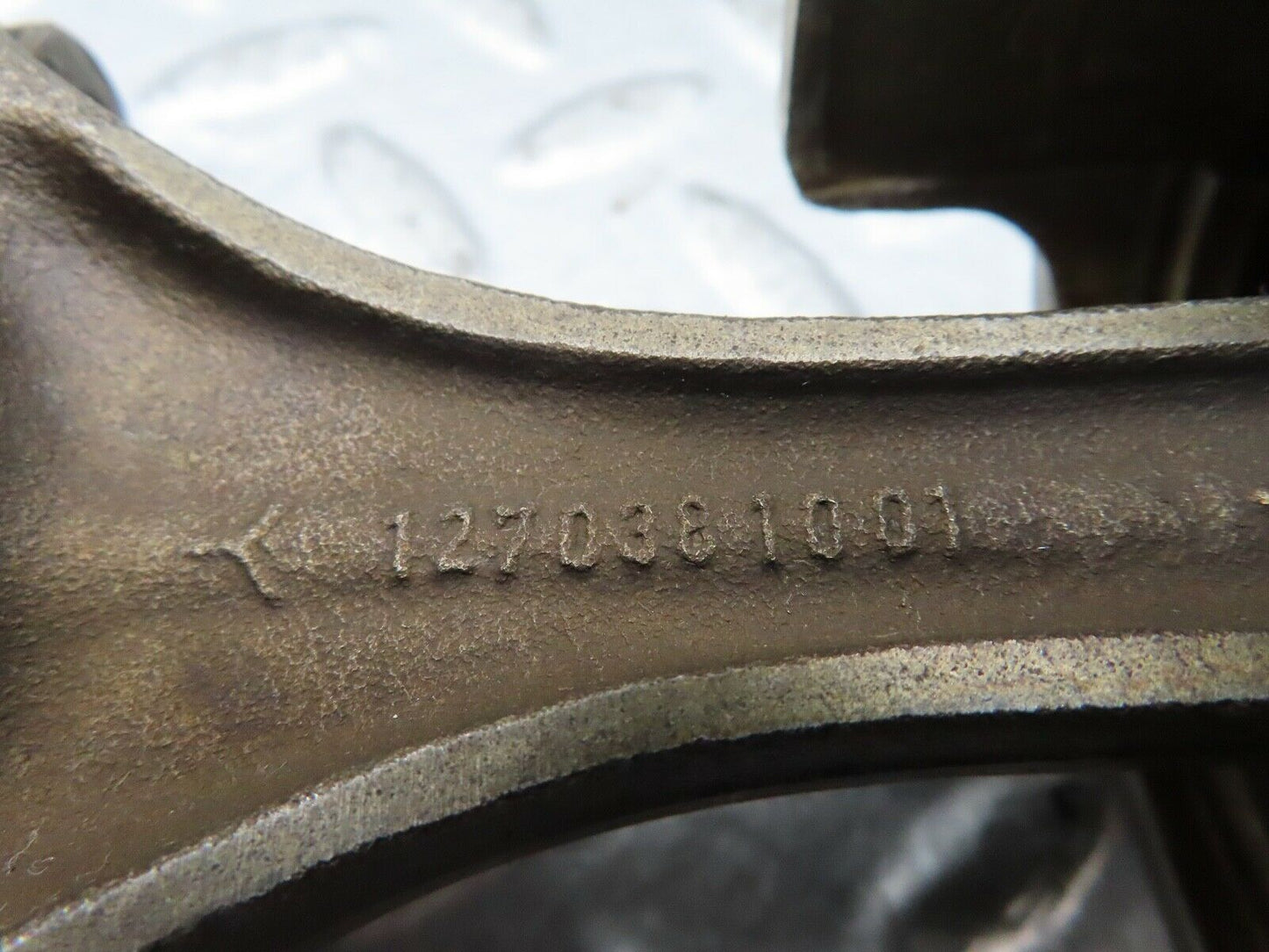 18462 Mercedes-Benz W111 220SE Coupe Piston With Connecting Rod 80.720 mm
