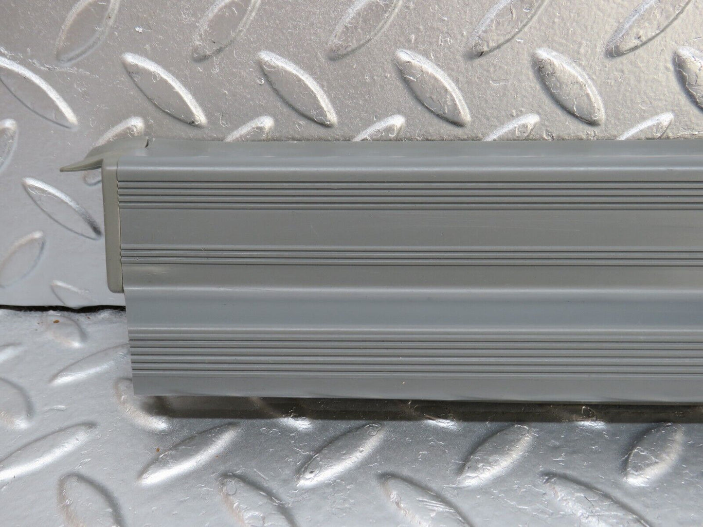 33588 Mercedes-Benz W201 190E 2.0L Rear Left Door Sill Trim Grey