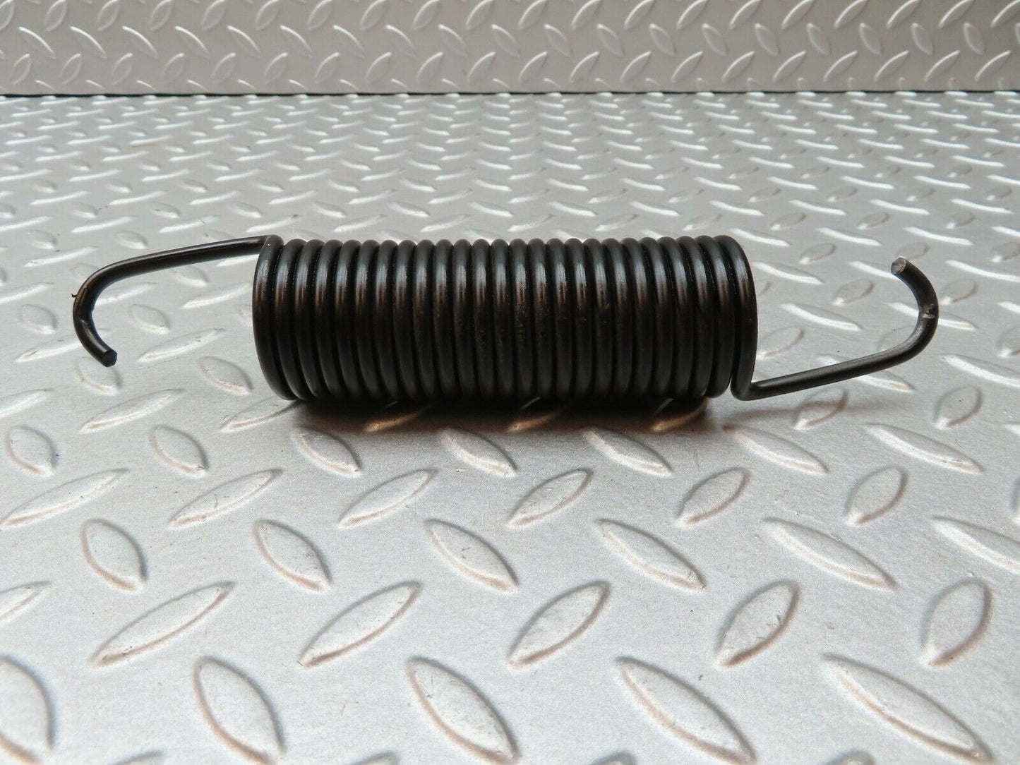 4700 Mercedes-Benz W114 280CE Coupe Trunk Lid Hinge Spring