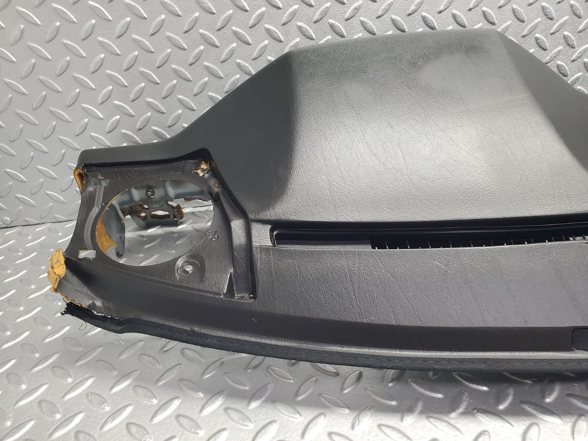 W124 dashboard black used OEM