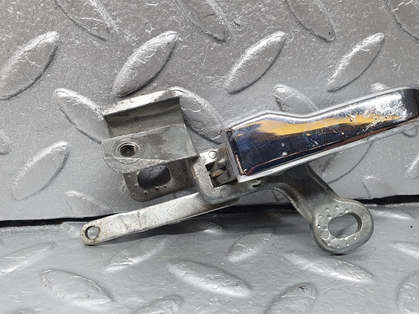 43111 Mercedes-Benz W108 280SE Rear Left Interior Door Handle Chrome 1157660119